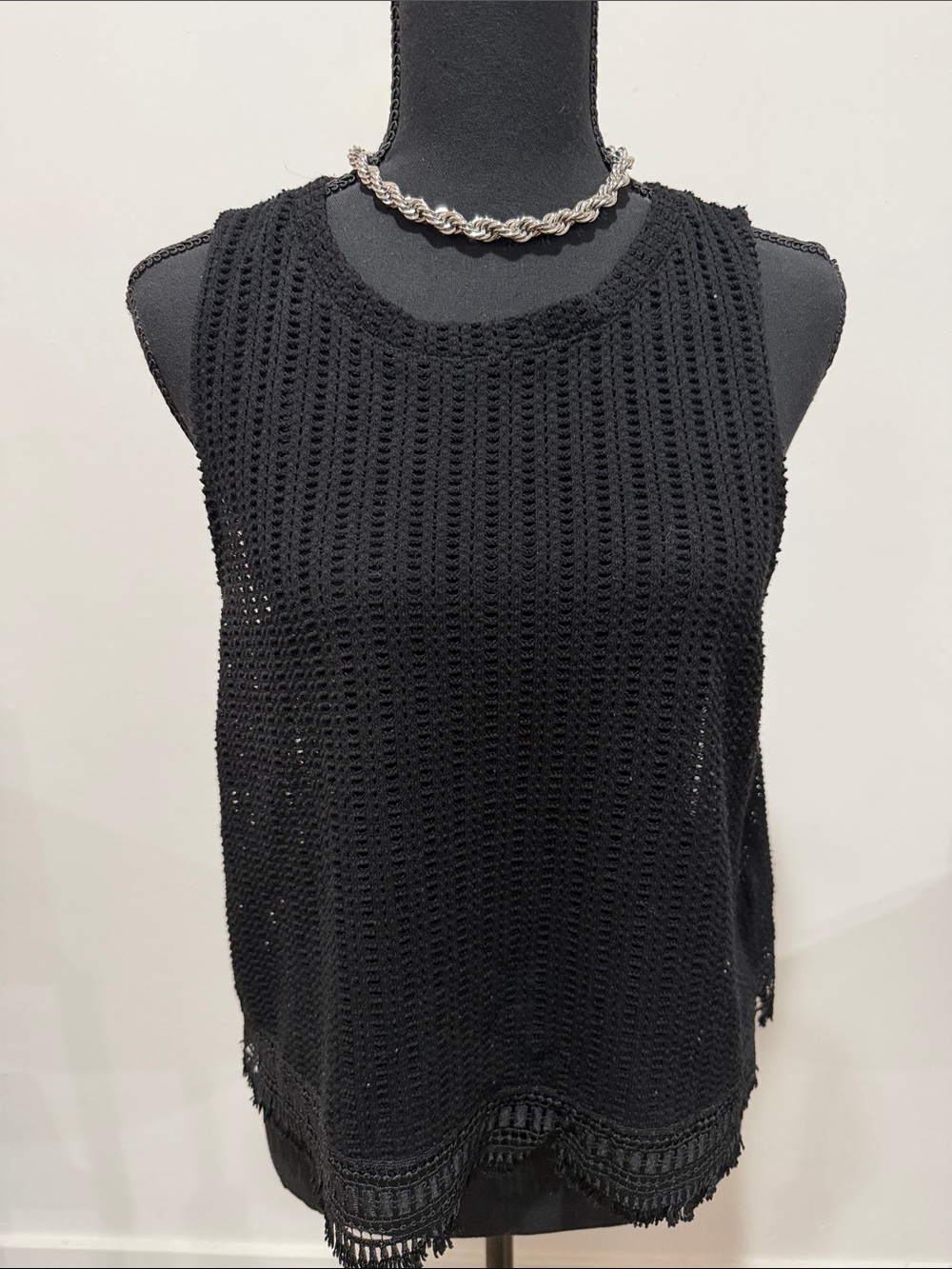 Old Navy Black Crochet Sleeveless Tank
